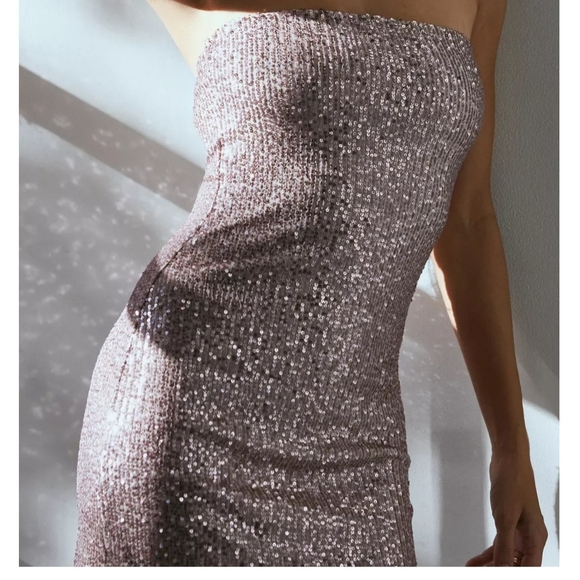 Pink Sequin Strapless Dress with Faux Fur Jacket - Picture 3 of 4